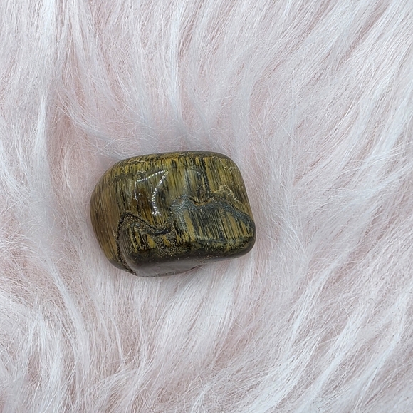 Banded Jasper Brown Crystal Tumble Stone - Picture 5 of 6